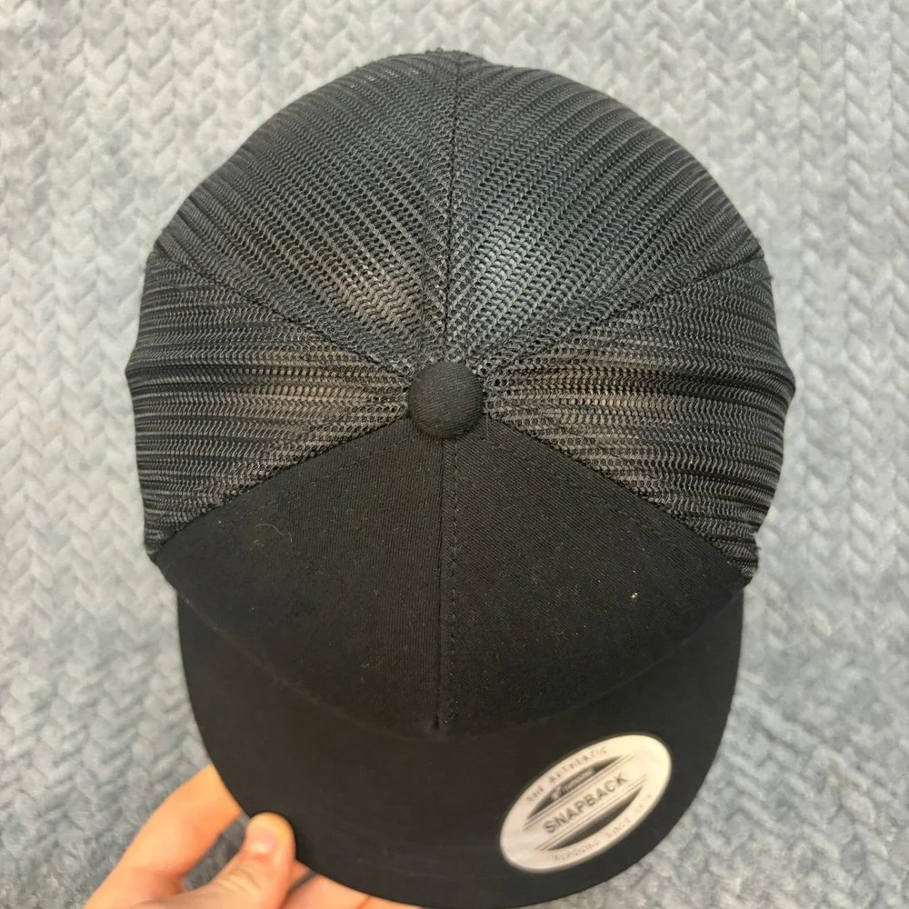 Yupoong The Classics Jakes Jungle Snapback Trucker Hat Black Mesh Cap 0798